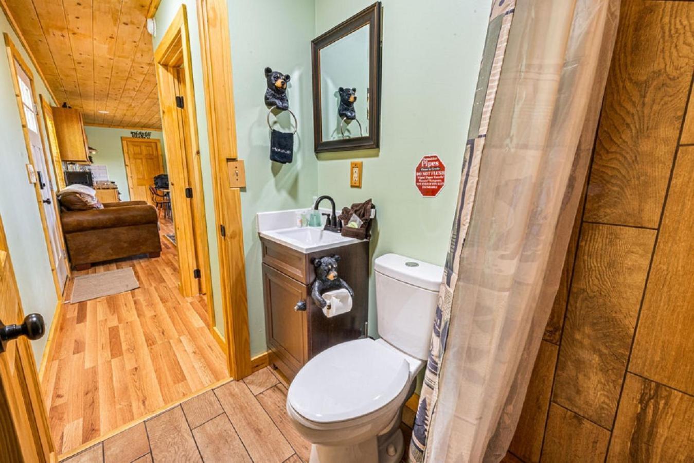 Brand New Tiny Cabin! A Bearly Adventure Sevierville Eksteriør bilde