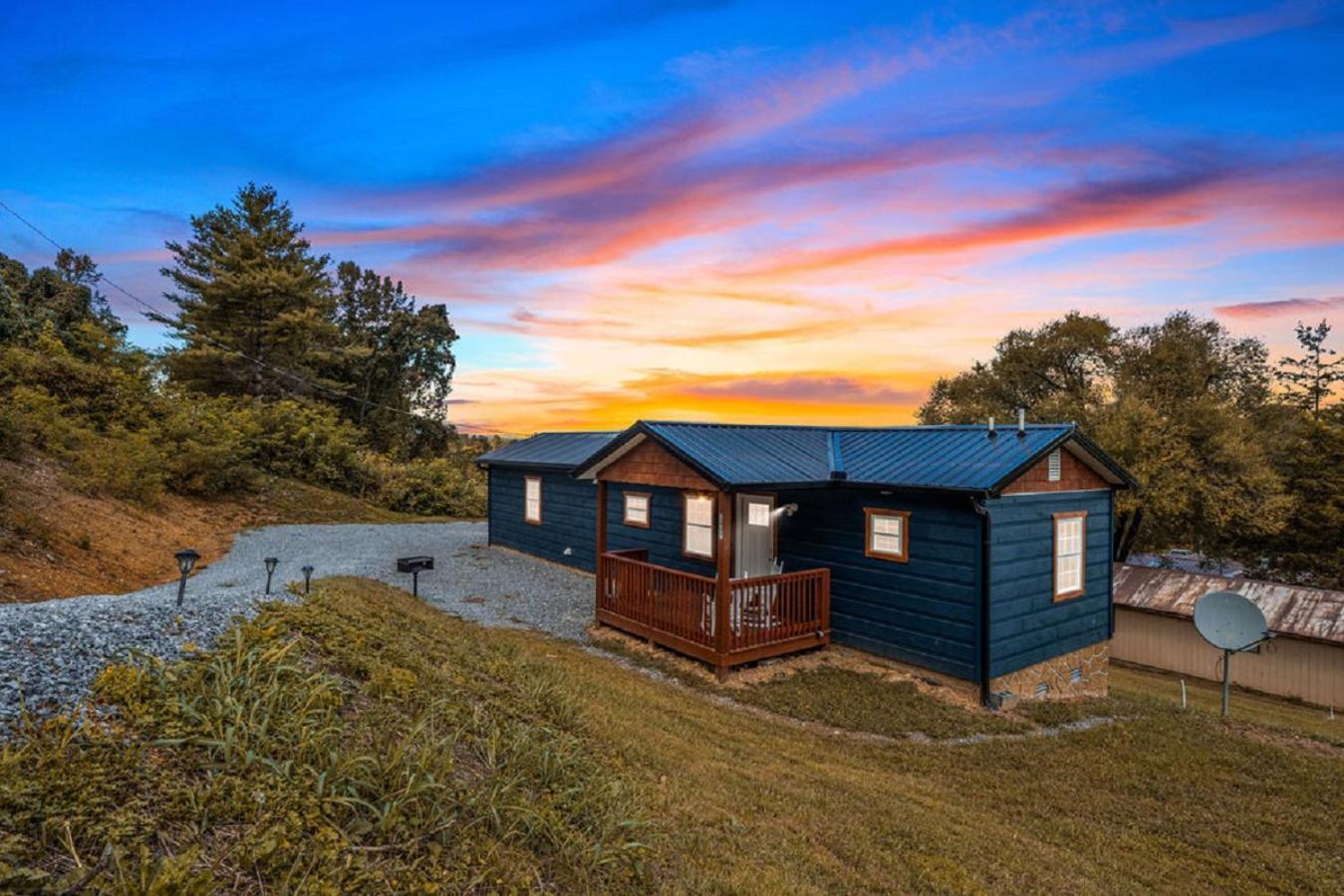 Brand New Tiny Cabin! A Bearly Adventure Sevierville Eksteriør bilde