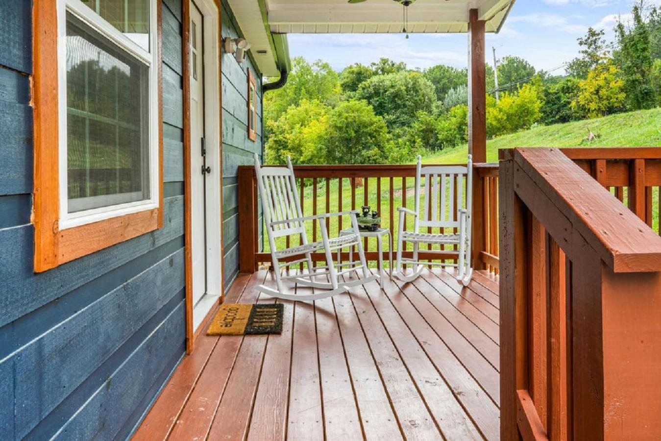 Brand New Tiny Cabin! A Bearly Adventure Sevierville Eksteriør bilde